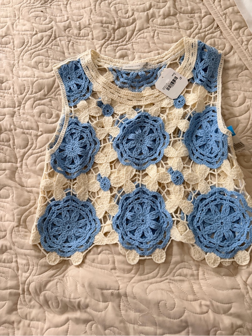 NWT Altar’d State Floral Crochet Sleeveless Top Size XS